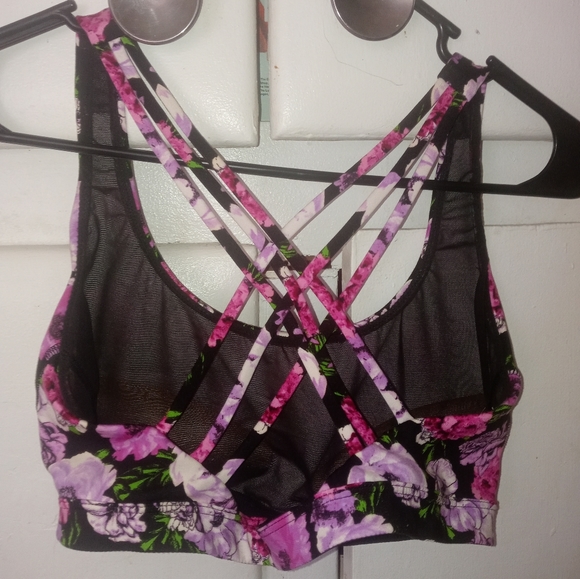 Victoria Secret workout pants and matching sports bra - Picture 3 of 7